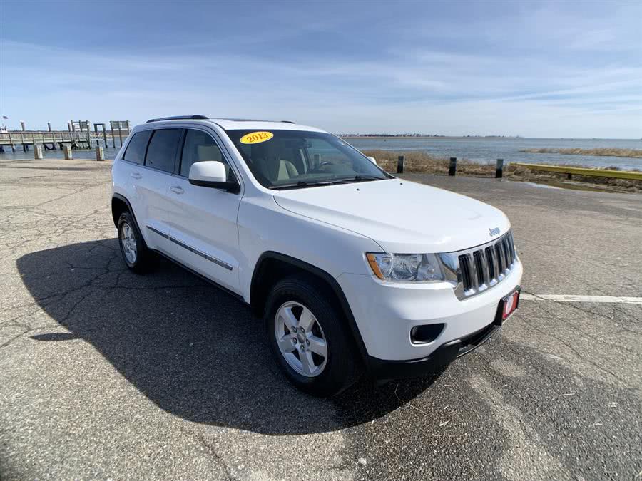 2013 Jeep Grand Cherokee 4WD 4dr Laredo Trailhawk *Ltd Avail*, available for sale in Stratford, Connecticut | Wiz Leasing Inc. Stratford, Connecticut