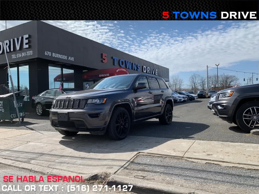 2017 Jeep Grand Cherokee ALTITUDE 4x4, available for sale in Inwood, New York | 5 Towns Drive. Inwood, New York