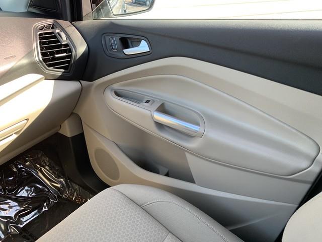 2018 Ford Escape SE, available for sale in Forestville, Maryland | Valentine Motor Company. Forestville, Maryland 2018 Ford Escape SE, available for sale in Forestville, Maryland | Valentine Motor Company. Forestville, Maryland