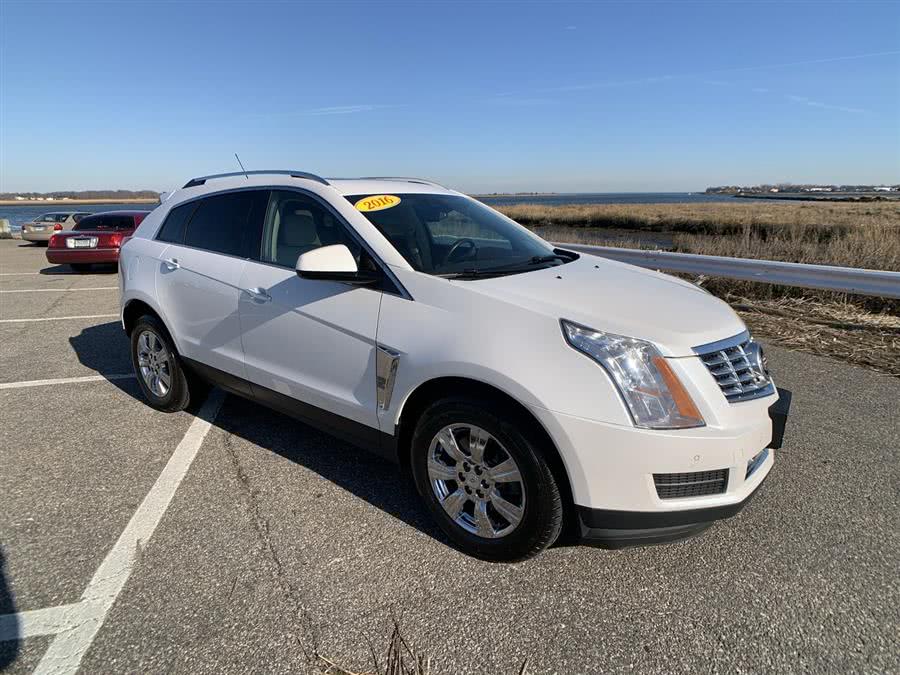 2016 Cadillac SRX AWD 4dr Luxury Collection, available for sale in Stratford, Connecticut | Wiz Leasing Inc. Stratford, Connecticut