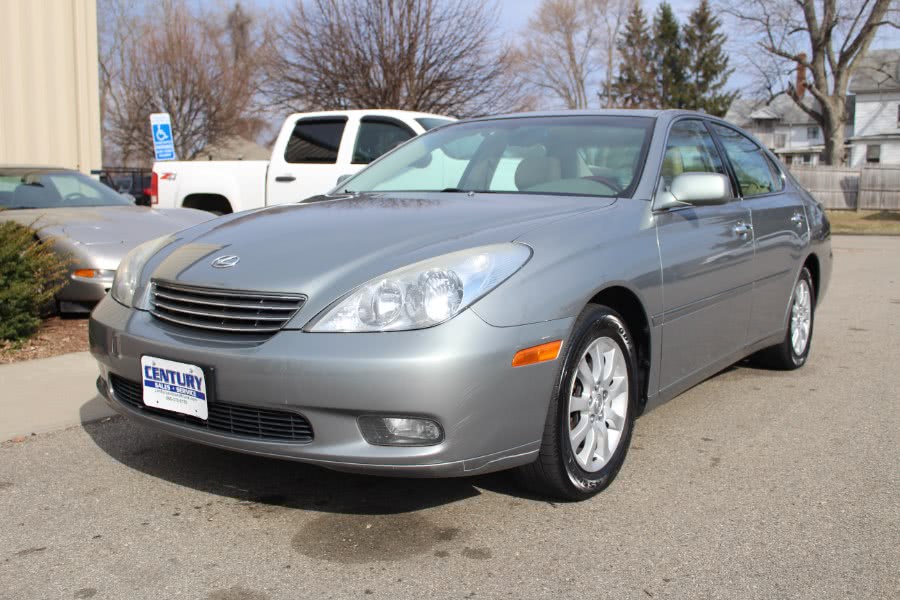 2004 Lexus ES 330 4dr Sdn, available for sale in East Windsor, Connecticut | Century Auto And Truck. East Windsor, Connecticut