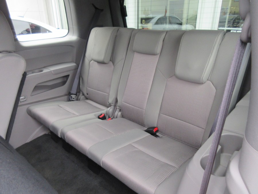2015 Honda Pilot 4WD 4dr SE, available for sale in Linden, New Jersey | Route 27 Auto Mall. Linden, New Jersey 2015 Honda Pilot 4WD 4dr SE, available for sale in Linden, New Jersey | Route 27 Auto Mall. Linden, New Jersey