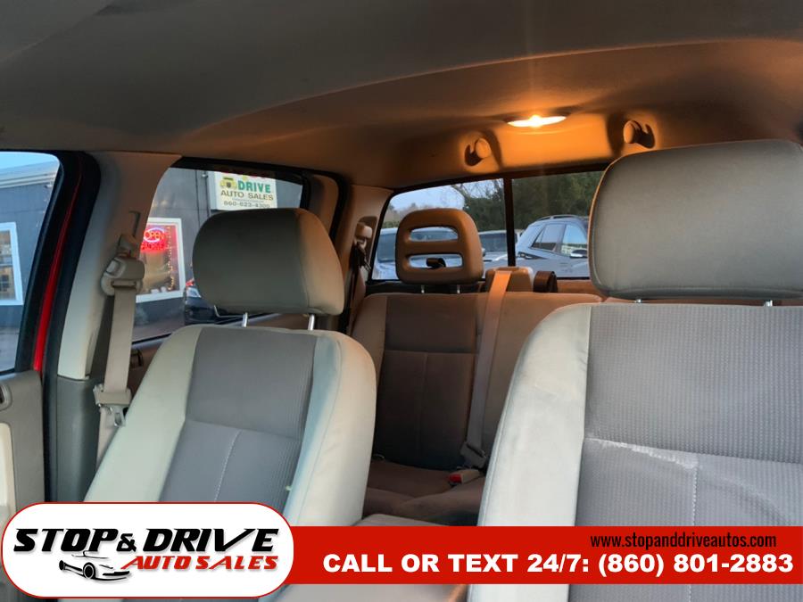 2005 Dodge Dakota 4dr Quad Cab 131" WB 4WD SLT, available for sale in East Windsor, Connecticut | Stop & Drive Auto Sales. East Windsor, Connecticut 2005 Dodge Dakota 4dr Quad Cab 131" WB 4WD SLT, available for sale in East Windsor, Connecticut | Stop & Drive Auto Sales. East Windsor, Connecticut