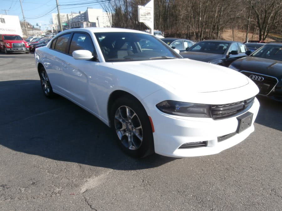 2016 Dodge Charger 4dr Sdn SXT AWD, available for sale in Waterbury, Connecticut | Jim Juliani Motors. Waterbury, Connecticut