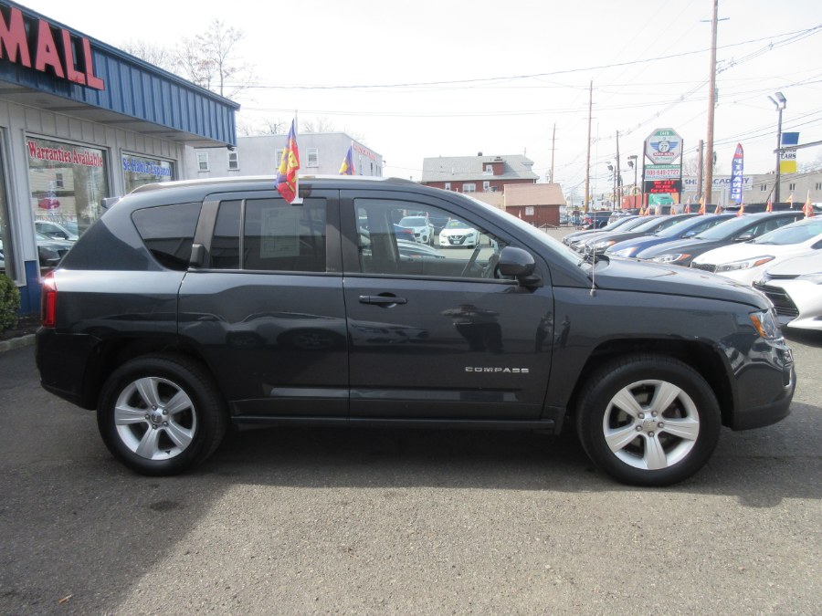 2015 Jeep Compass 4WD 4dr High Altitude Edition photo