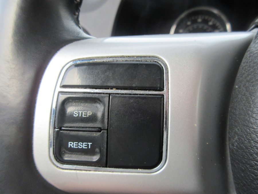 Used Jeep Compass 4WD 4dr High Altitude Edition 2015 | Route 27 Auto Mall. Linden, New Jersey Used Jeep Compass 4WD 4dr High Altitude Edition 2015 | Route 27 Auto Mall. Linden, New Jersey