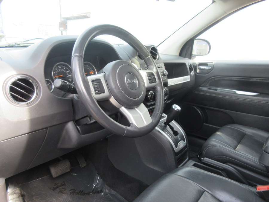 Used Jeep Compass 4WD 4dr High Altitude Edition 2015 | Route 27 Auto Mall. Linden, New Jersey Used Jeep Compass 4WD 4dr High Altitude Edition 2015 | Route 27 Auto Mall. Linden, New Jersey