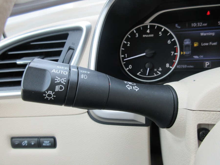 2018 Nissan Murano FWD SV photo