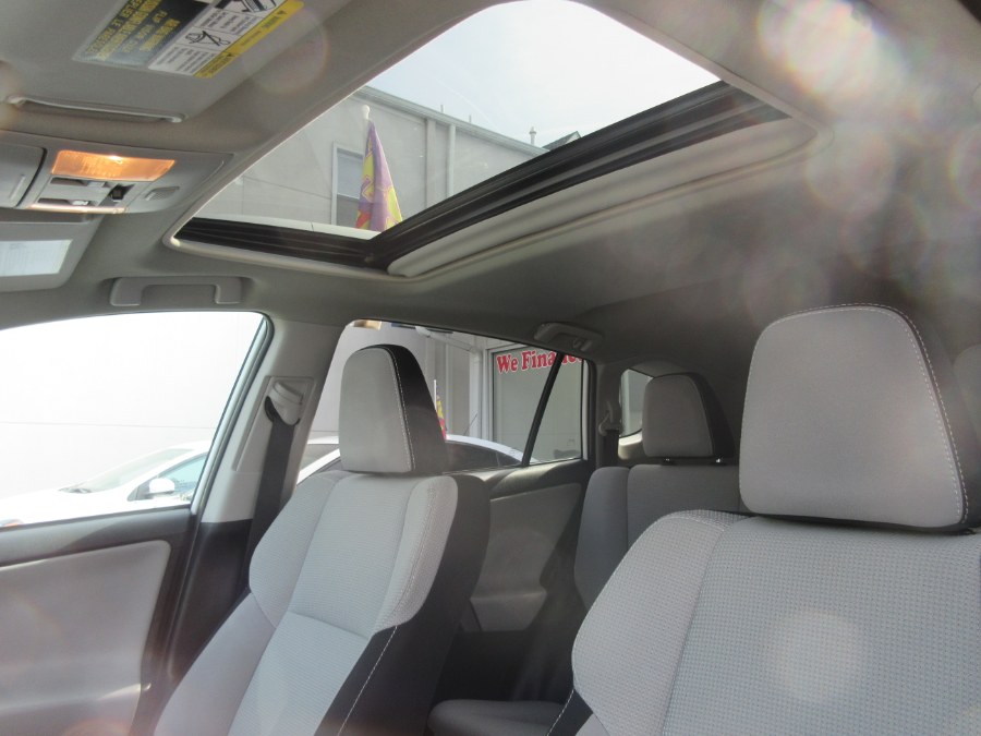 Used Toyota RAV4 XLE FWD (Natl) 2018 | Route 27 Auto Mall. Linden, New Jersey Used Toyota RAV4 XLE FWD (Natl) 2018 | Route 27 Auto Mall. Linden, New Jersey