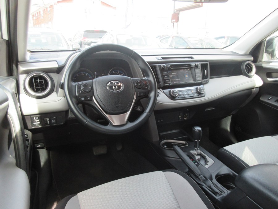 Used Toyota RAV4 XLE FWD (Natl) 2018 | Route 27 Auto Mall. Linden, New Jersey Used Toyota RAV4 XLE FWD (Natl) 2018 | Route 27 Auto Mall. Linden, New Jersey