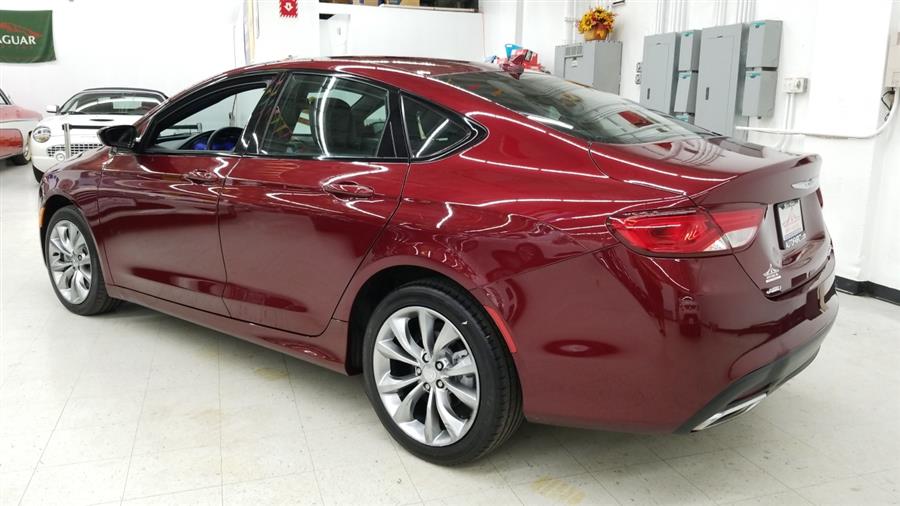 2015 Chrysler 200 4dr Sdn S AWD, available for sale in West Haven, Connecticut | Auto Fair Inc.. West Haven, Connecticut 2015 Chrysler 200 4dr Sdn S AWD, available for sale in West Haven, Connecticut | Auto Fair Inc.. West Haven, Connecticut