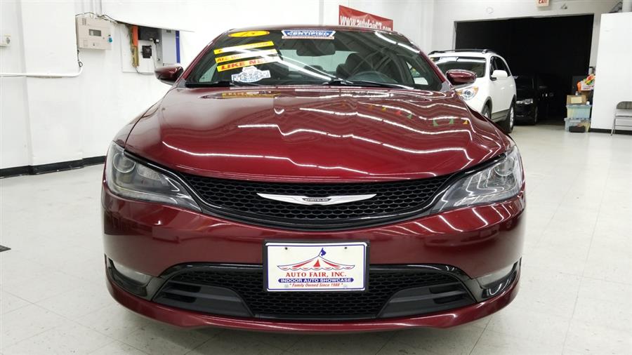 2015 Chrysler 200 4dr Sdn S AWD, available for sale in West Haven, Connecticut | Auto Fair Inc.. West Haven, Connecticut 2015 Chrysler 200 4dr Sdn S AWD, available for sale in West Haven, Connecticut | Auto Fair Inc.. West Haven, Connecticut