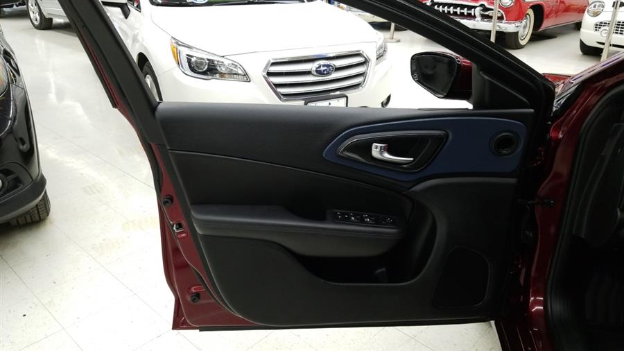 2015 Chrysler 200 4dr Sdn S AWD, available for sale in West Haven, Connecticut | Auto Fair Inc.. West Haven, Connecticut 2015 Chrysler 200 4dr Sdn S AWD, available for sale in West Haven, Connecticut | Auto Fair Inc.. West Haven, Connecticut