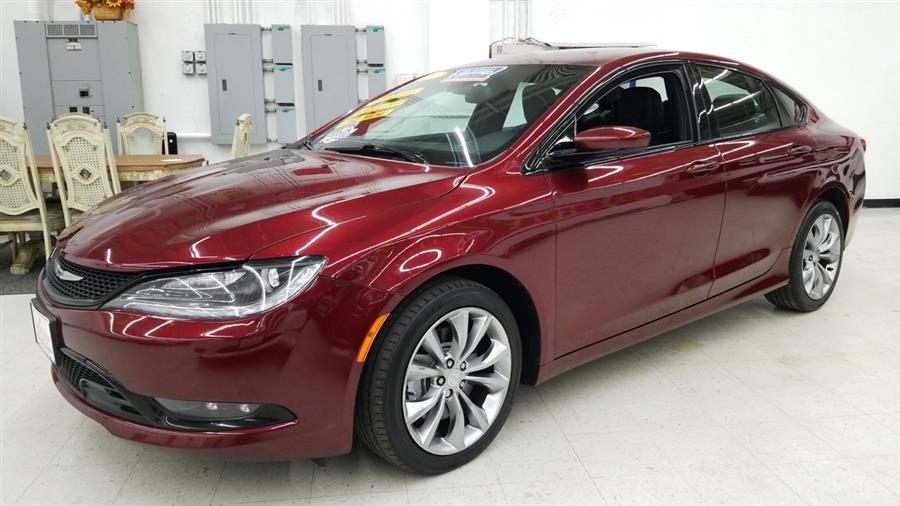 2015 Chrysler 200 4dr Sdn S AWD, available for sale in West Haven, Connecticut | Auto Fair Inc.. West Haven, Connecticut 2015 Chrysler 200 4dr Sdn S AWD, available for sale in West Haven, Connecticut | Auto Fair Inc.. West Haven, Connecticut