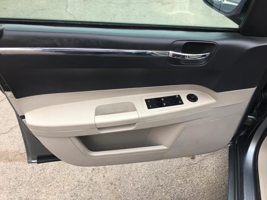 2006 Chrysler 300 4dr Sdn 300 Touring, available for sale in Vernon , Connecticut | Auto Care Motors. Vernon , Connecticut 2006 Chrysler 300 4dr Sdn 300 Touring, available for sale in Vernon , Connecticut | Auto Care Motors. Vernon , Connecticut