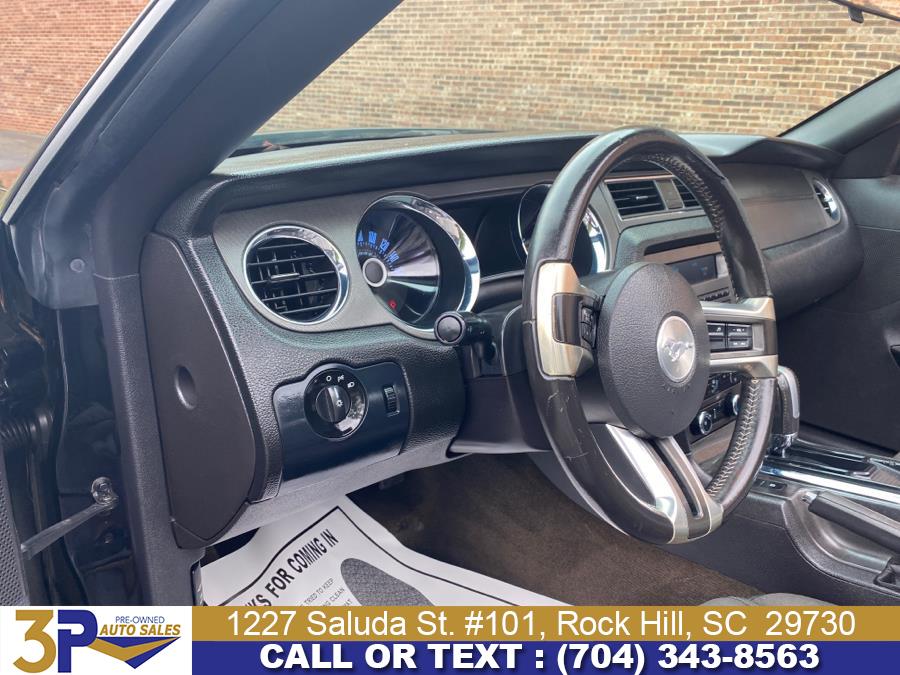 2013 Ford Mustang 2dr Conv V6, available for sale in Rock Hill, South Carolina | 3 Points Auto Sales. Rock Hill, South Carolina 2013 Ford Mustang 2dr Conv V6, available for sale in Rock Hill, South Carolina | 3 Points Auto Sales. Rock Hill, South Carolina