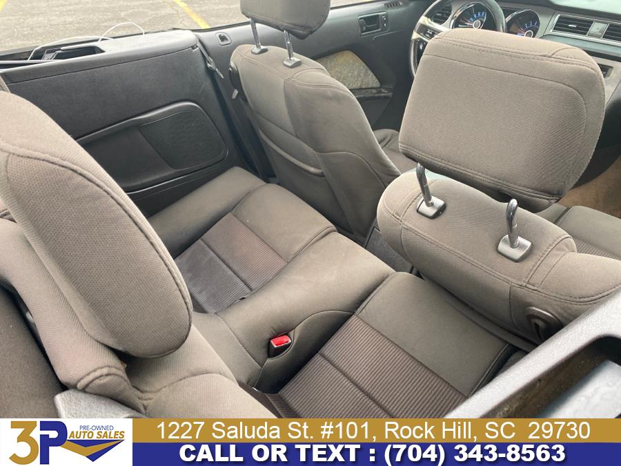 2013 Ford Mustang 2dr Conv V6, available for sale in Rock Hill, South Carolina | 3 Points Auto Sales. Rock Hill, South Carolina 2013 Ford Mustang 2dr Conv V6, available for sale in Rock Hill, South Carolina | 3 Points Auto Sales. Rock Hill, South Carolina