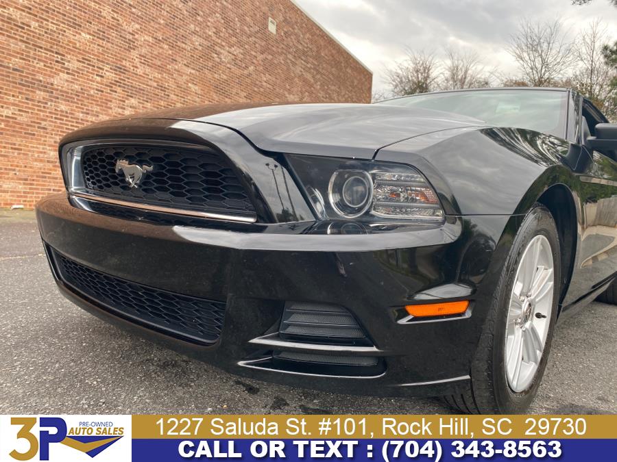 2013 Ford Mustang 2dr Conv V6, available for sale in Rock Hill, South Carolina | 3 Points Auto Sales. Rock Hill, South Carolina 2013 Ford Mustang 2dr Conv V6, available for sale in Rock Hill, South Carolina | 3 Points Auto Sales. Rock Hill, South Carolina