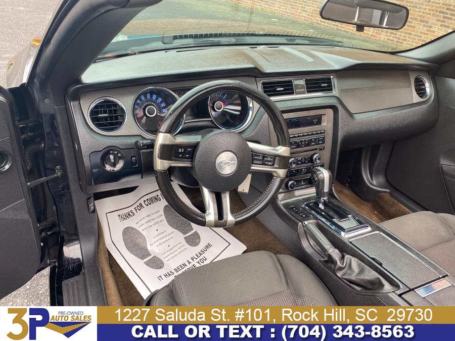 2013 Ford Mustang 2dr Conv V6, available for sale in Rock Hill, South Carolina | 3 Points Auto Sales. Rock Hill, South Carolina 2013 Ford Mustang 2dr Conv V6, available for sale in Rock Hill, South Carolina | 3 Points Auto Sales. Rock Hill, South Carolina