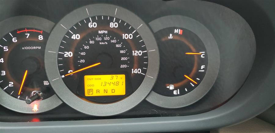 2007 Toyota RAV4 4WD 4dr, available for sale in Waterbury, Connecticut | National Auto Brokers, Inc.. Waterbury, Connecticut 2007 Toyota RAV4 4WD 4dr, available for sale in Waterbury, Connecticut | National Auto Brokers, Inc.. Waterbury, Connecticut