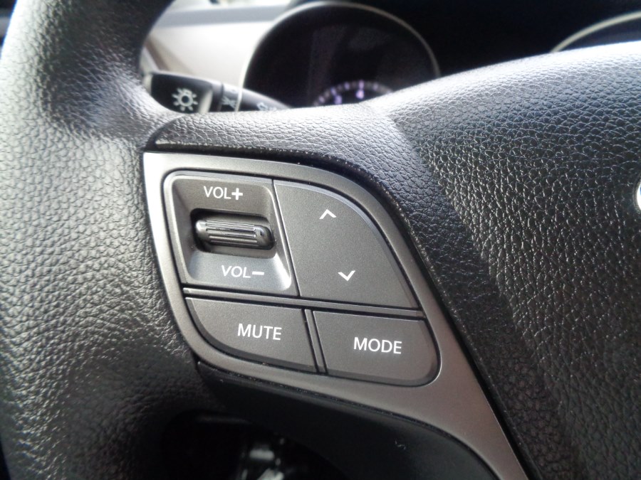 2017 Hyundai Santa Fe SE 3.3L Auto AWD, available for sale in Valley Stream, New York | NY Auto Traders. Valley Stream, New York 2017 Hyundai Santa Fe SE 3.3L Auto AWD, available for sale in Valley Stream, New York | NY Auto Traders. Valley Stream, New York