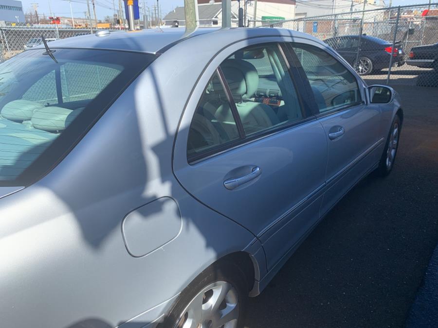 2006 Mercedes-Benz C-Class 4dr Luxury Sdn 3.0L 4MATIC, available for sale in Stamford, Connecticut | Harbor View Auto Sales LLC. Stamford, Connecticut 2006 Mercedes-Benz C-Class 4dr Luxury Sdn 3.0L 4MATIC, available for sale in Stamford, Connecticut | Harbor View Auto Sales LLC. Stamford, Connecticut