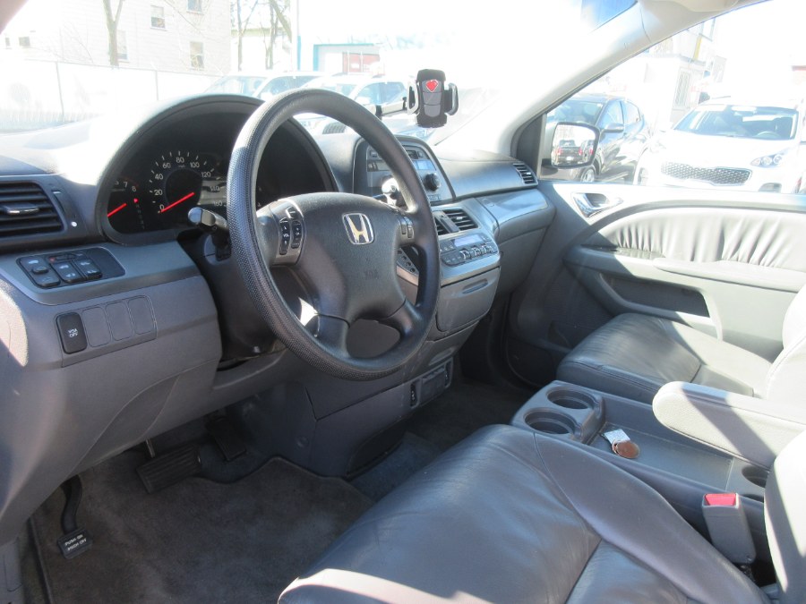 Used Honda Odyssey EX-L AT 2005 | Route 27 Auto Mall. Linden, New Jersey Used Honda Odyssey EX-L AT 2005 | Route 27 Auto Mall. Linden, New Jersey