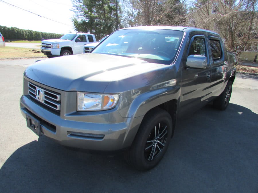 2007 Honda Ridgeline 4WD Crew Cab RTL w/Leather, available for sale in East Windsor, Connecticut | United Auto Sales of E Windsor, Inc. East Windsor, Connecticut