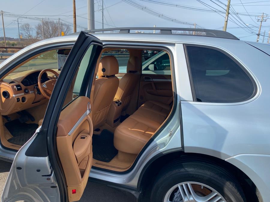 2009 Porsche Cayenne AWD 4dr Tiptronic, available for sale in Wallingford, Connecticut | Vertucci Automotive Inc. Wallingford, Connecticut 2009 Porsche Cayenne AWD 4dr Tiptronic, available for sale in Wallingford, Connecticut | Vertucci Automotive Inc. Wallingford, Connecticut