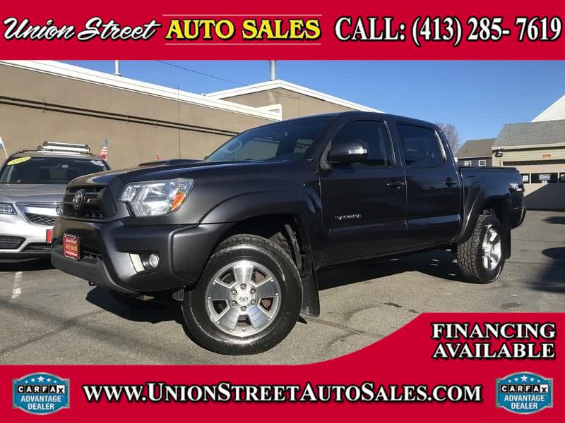 2013 Toyota Tacoma 4WD Double Cab V6 AT (Natl), available for sale in West Springfield, Massachusetts | Union Street Auto Sales. West Springfield, Massachusetts