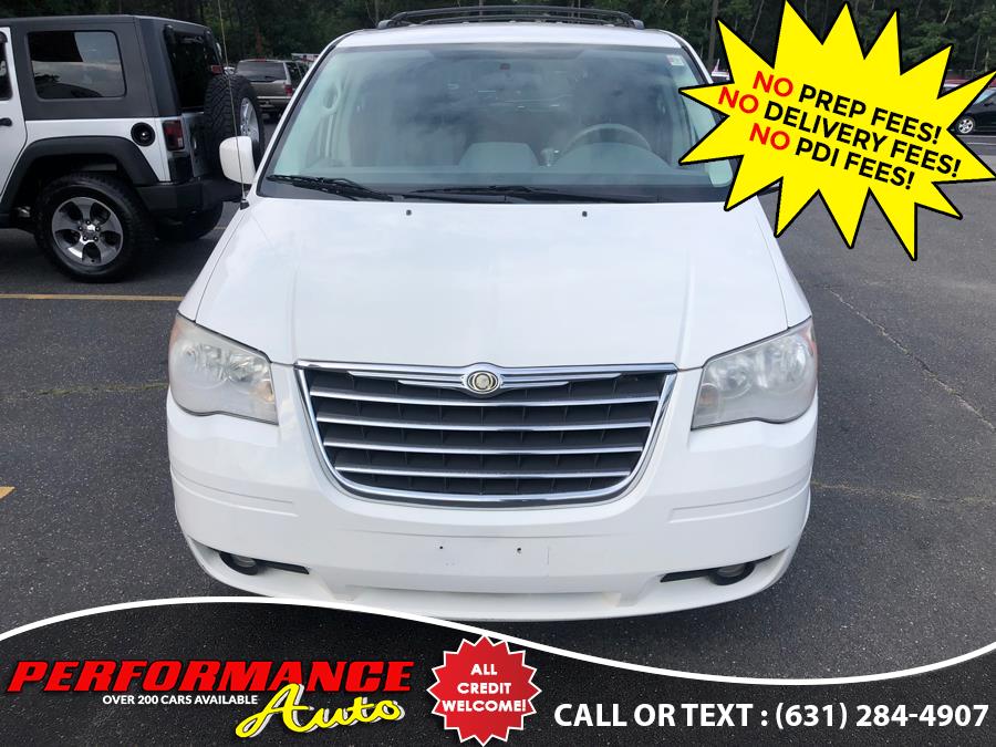 2010 Chrysler Town & Country 4dr Wgn Touring, available for sale in Bohemia, New York | Performance Auto Inc. Bohemia, New York 2010 Chrysler Town & Country 4dr Wgn Touring, available for sale in Bohemia, New York | Performance Auto Inc. Bohemia, New York