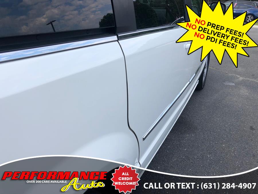 2010 Chrysler Town & Country 4dr Wgn Touring, available for sale in Bohemia, New York | Performance Auto Inc. Bohemia, New York 2010 Chrysler Town & Country 4dr Wgn Touring, available for sale in Bohemia, New York | Performance Auto Inc. Bohemia, New York
