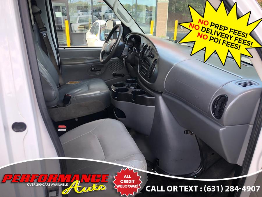 2007 Ford Econoline Commercial Cutaway E-350 Super Duty 138" DRW, available for sale in Bohemia, New York | Performance Auto Inc. Bohemia, New York 2007 Ford Econoline Commercial Cutaway E-350 Super Duty 138" DRW, available for sale in Bohemia, New York | Performance Auto Inc. Bohemia, New York