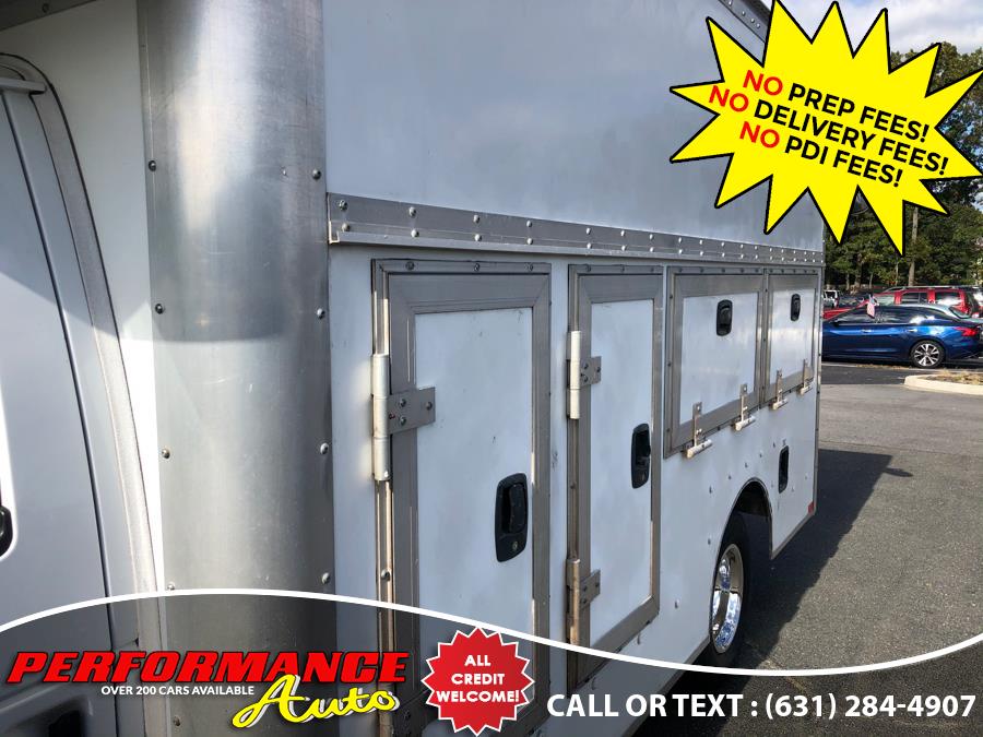 2007 Ford Econoline Commercial Cutaway E-350 Super Duty 138" DRW, available for sale in Bohemia, New York | Performance Auto Inc. Bohemia, New York 2007 Ford Econoline Commercial Cutaway E-350 Super Duty 138" DRW, available for sale in Bohemia, New York | Performance Auto Inc. Bohemia, New York