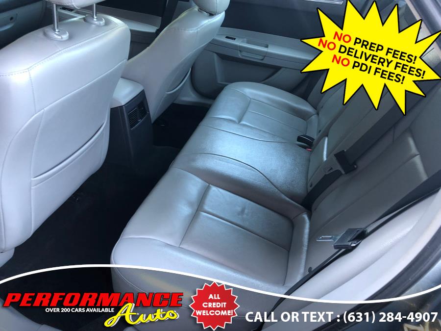 2007 Chrysler 300 4dr Sdn 300 Limited RWD, available for sale in Bohemia, New York | Performance Auto Inc. Bohemia, New York 2007 Chrysler 300 4dr Sdn 300 Limited RWD, available for sale in Bohemia, New York | Performance Auto Inc. Bohemia, New York