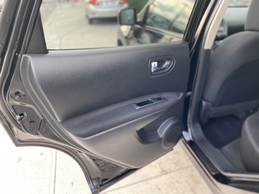 2010 Nissan Rogue AWD 4dr SL, available for sale in Middle Village, New York | Middle Village Motors . Middle Village, New York 2010 Nissan Rogue AWD 4dr SL, available for sale in Middle Village, New York | Middle Village Motors . Middle Village, New York