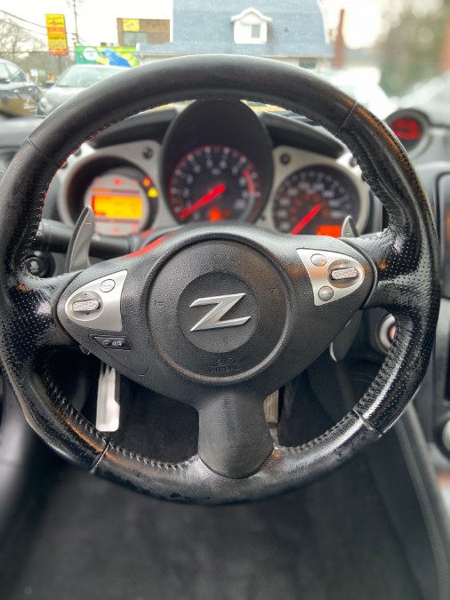 Used Nissan 370Z 2dr Cpe Auto 2012 | White Glove Auto Leasing Inc. Huntington, New York Used Nissan 370Z 2dr Cpe Auto 2012 | White Glove Auto Leasing Inc. Huntington, New York