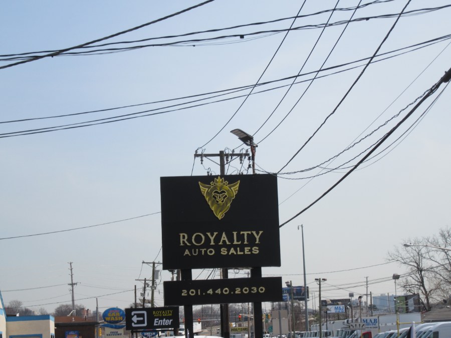 2010 Ford F-150 4WD SuperCrew 145" XLT, available for sale in Little Ferry, New Jersey | Royalty Auto Sales. Little Ferry, New Jersey 2010 Ford F-150 4WD SuperCrew 145" XLT, available for sale in Little Ferry, New Jersey | Royalty Auto Sales. Little Ferry, New Jersey