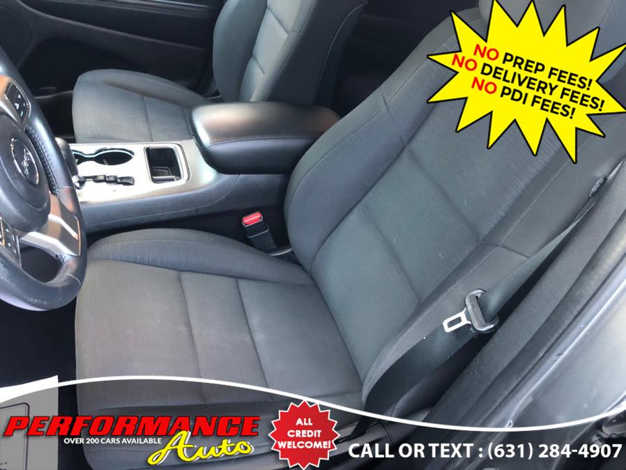 2013 Jeep Grand Cherokee 4WD 4dr Laredo, available for sale in Bohemia, New York | Performance Auto Inc. Bohemia, New York 2013 Jeep Grand Cherokee 4WD 4dr Laredo, available for sale in Bohemia, New York | Performance Auto Inc. Bohemia, New York