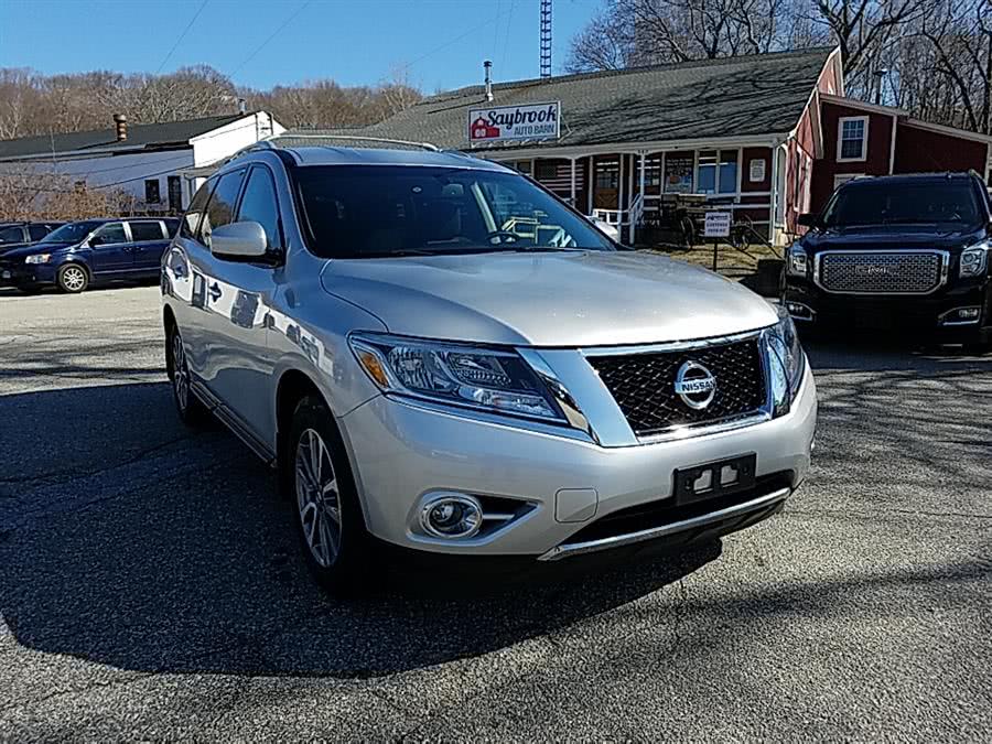 2015 Nissan Pathfinder 4WD 4dr SV, available for sale in Old Saybrook, Connecticut | Saybrook Auto Barn. Old Saybrook, Connecticut