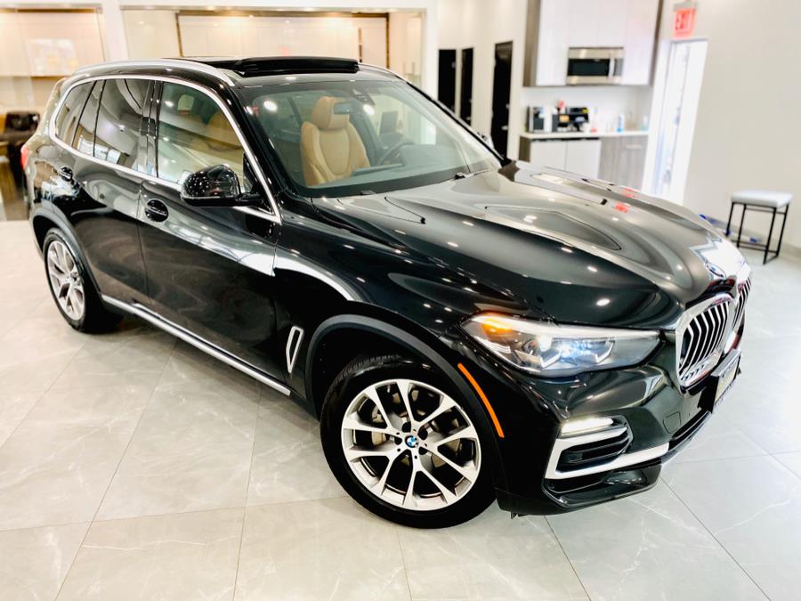 2019 BMW X5 xDrive40i Sports Activity Vehicle, available for sale in Franklin Square, New York | Luxury Motor Club. Franklin Square, New York 2019 BMW X5 xDrive40i Sports Activity Vehicle, available for sale in Franklin Square, New York | Luxury Motor Club. Franklin Square, New York