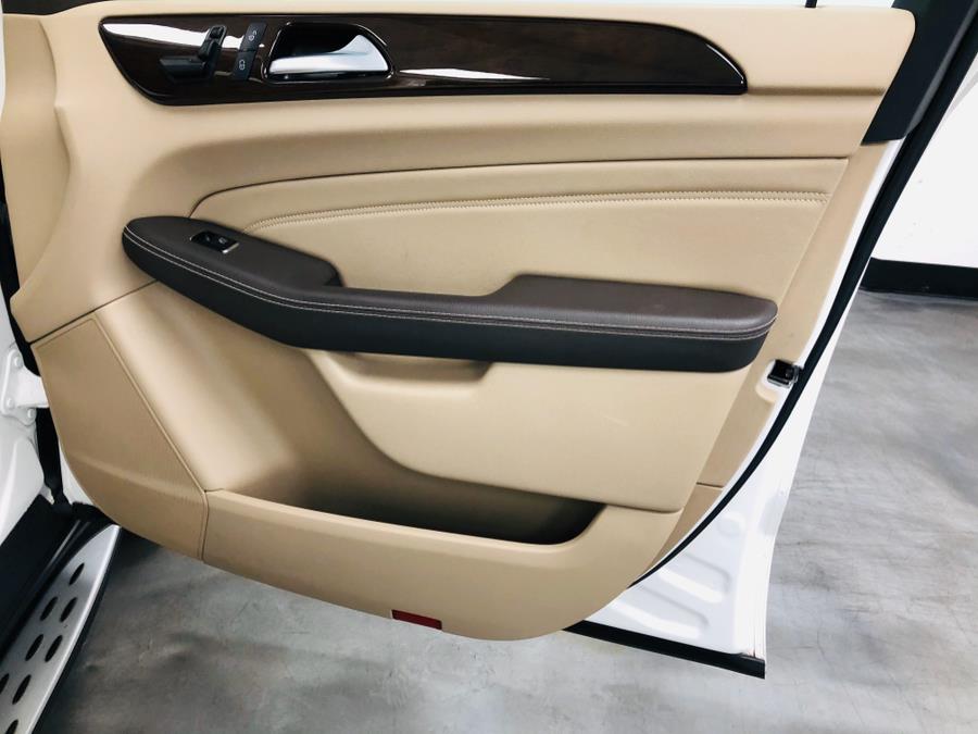 2014 Mercedes-Benz M-Class 4MATIC 4dr ML350, available for sale in Linden, New Jersey | East Coast Auto Group. Linden, New Jersey 2014 Mercedes-Benz M-Class 4MATIC 4dr ML350, available for sale in Linden, New Jersey | East Coast Auto Group. Linden, New Jersey
