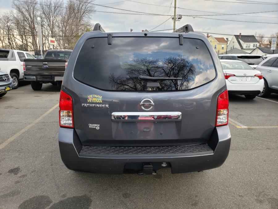 2012 Nissan Pathfinder 4WD 4dr V6 LE, available for sale in Little Ferry, New Jersey | Victoria Preowned Autos Inc. Little Ferry, New Jersey 2012 Nissan Pathfinder 4WD 4dr V6 LE, available for sale in Little Ferry, New Jersey | Victoria Preowned Autos Inc. Little Ferry, New Jersey