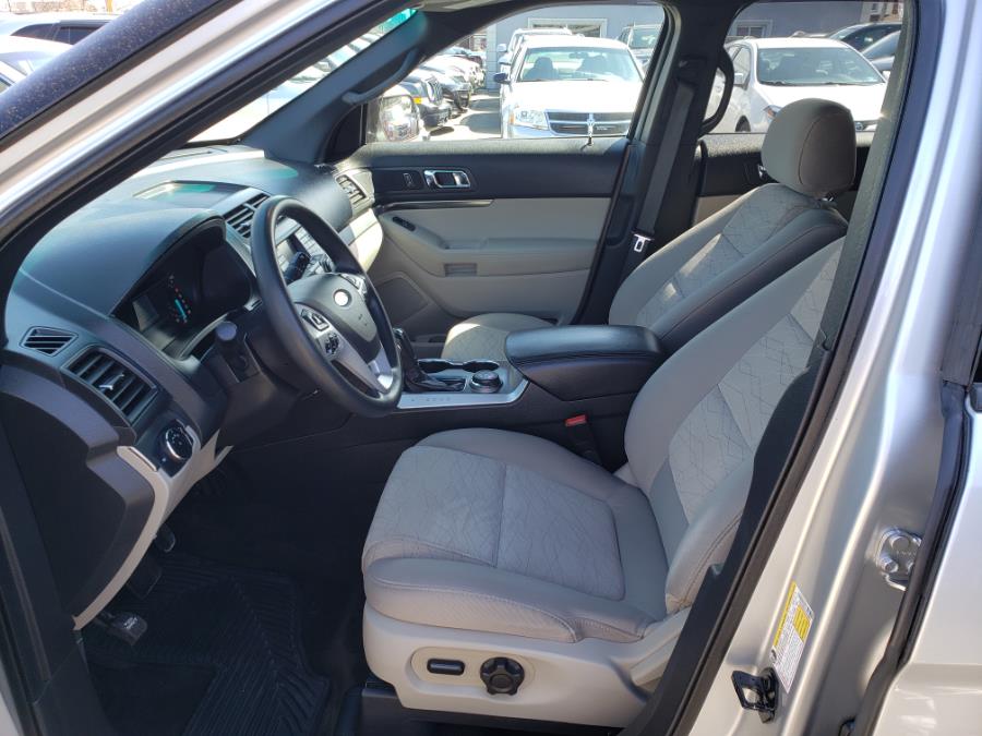 2015 Ford Explorer 4WD 4dr Base, available for sale in Little Ferry, New Jersey | Victoria Preowned Autos Inc. Little Ferry, New Jersey 2015 Ford Explorer 4WD 4dr Base, available for sale in Little Ferry, New Jersey | Victoria Preowned Autos Inc. Little Ferry, New Jersey