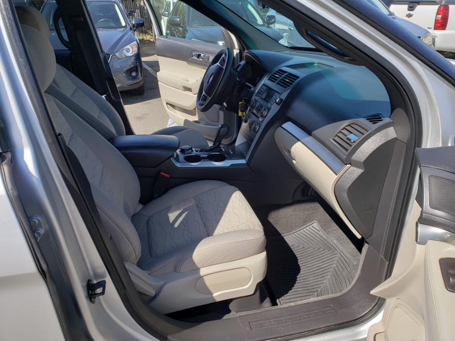 2015 Ford Explorer 4WD 4dr Base, available for sale in Little Ferry, New Jersey | Victoria Preowned Autos Inc. Little Ferry, New Jersey 2015 Ford Explorer 4WD 4dr Base, available for sale in Little Ferry, New Jersey | Victoria Preowned Autos Inc. Little Ferry, New Jersey