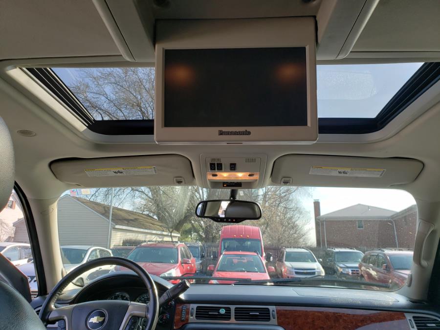 2012 Chevrolet Tahoe 4WD 4dr 1500 LT, available for sale in Little Ferry, New Jersey | Victoria Preowned Autos Inc. Little Ferry, New Jersey 2012 Chevrolet Tahoe 4WD 4dr 1500 LT, available for sale in Little Ferry, New Jersey | Victoria Preowned Autos Inc. Little Ferry, New Jersey