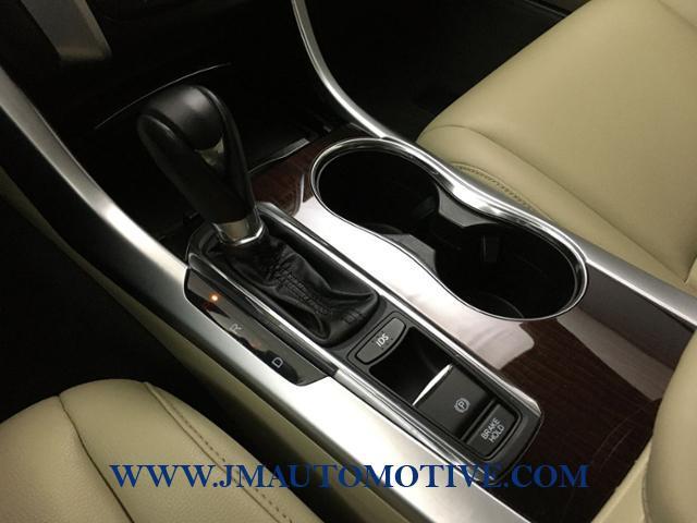 2015 Acura Tlx 4dr Sdn FWD, available for sale in Naugatuck, Connecticut | J&M Automotive Sls&Svc LLC. Naugatuck, Connecticut 2015 Acura Tlx 4dr Sdn FWD, available for sale in Naugatuck, Connecticut | J&M Automotive Sls&Svc LLC. Naugatuck, Connecticut