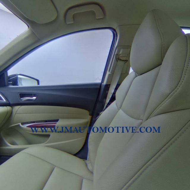 2015 Acura Tlx 4dr Sdn FWD, available for sale in Naugatuck, Connecticut | J&M Automotive Sls&Svc LLC. Naugatuck, Connecticut 2015 Acura Tlx 4dr Sdn FWD, available for sale in Naugatuck, Connecticut | J&M Automotive Sls&Svc LLC. Naugatuck, Connecticut