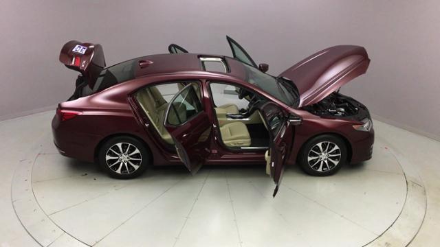 2015 Acura Tlx 4dr Sdn FWD, available for sale in Naugatuck, Connecticut | J&M Automotive Sls&Svc LLC. Naugatuck, Connecticut 2015 Acura Tlx 4dr Sdn FWD, available for sale in Naugatuck, Connecticut | J&M Automotive Sls&Svc LLC. Naugatuck, Connecticut