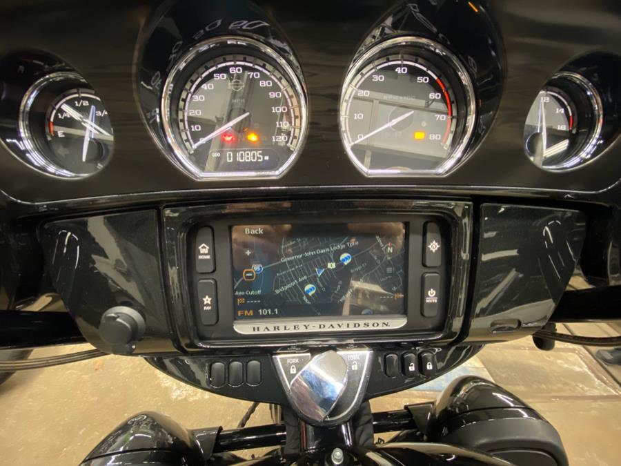 2017 Harley Davidson Street Glide CVO FLHXSE, available for sale in Milford, Connecticut | Village Auto Sales. Milford, Connecticut 2017 Harley Davidson Street Glide CVO FLHXSE, available for sale in Milford, Connecticut | Village Auto Sales. Milford, Connecticut